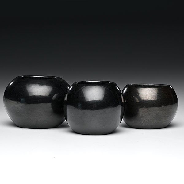 Maria Martinez San Ildefonso Blackware Bowls : Maria Martinez San Ildefonso Blackware Bowls lot of 3, all elegantly potted into simple spheres; one bowls with heavy gunmetal finish, others having slightly lighter sheen; all signed Maria Poveka