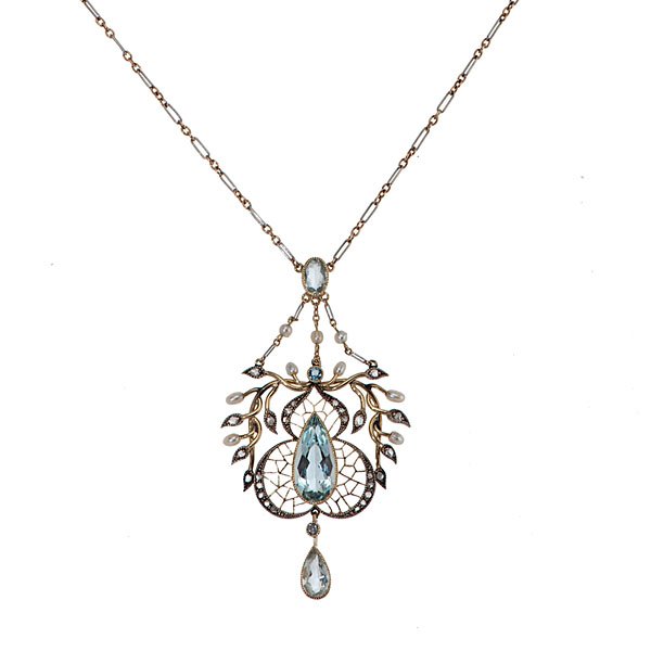 Ladies Edwardian Garland-Style Aquamarine Pendant : Ladies Edwardian Garland-Style Aquamarine Pendant Beautifully detailed ca 1900 Edwardian garland-style 14 karat and platinum pendant with one 16 mm x 8 mm pear-shaped aquamarine in a mill-grained be