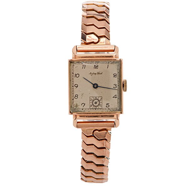 Gentleman's Mathey Tissot 14 Karat Rose Gold Wristwatch: Gentleman's Mathey Tissot 14 Karat Rose Gold Wristwatch Gentleman's 1940s-era rose gold wristwatch in 14 karat. MXT 17-jewel Swiss movement. Speidel "Golden Knight" period correct scissor-type p