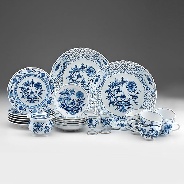 Meissen Tablewares, Plus: Meissen Tablewares, Plus German, 20th century. Group of Meissen tablewares, including two reticulated bowls, two egg cups, one sugar bowl, six plates, two fruit plates, PLUS four Hutschenreuther fruit