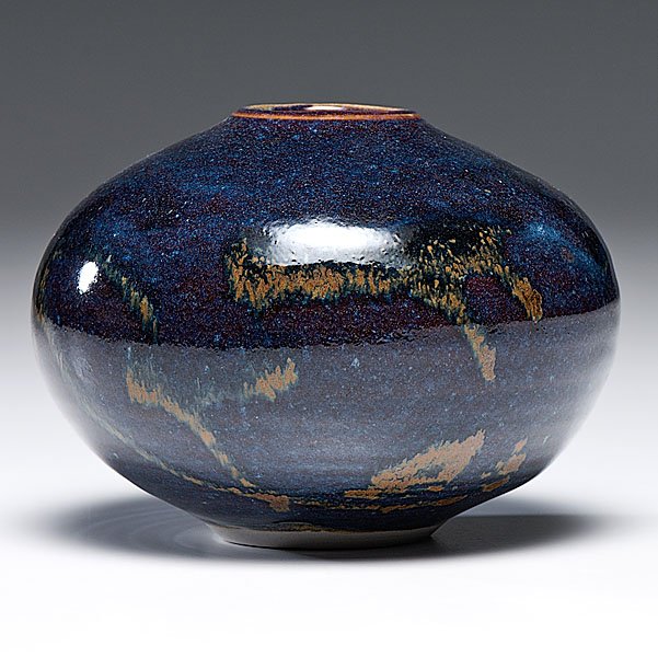 Otto Heino (1915-2009, USA) : Otto Heino (1915-2009, USA) Dark Blue with Blue with Brown Vessel, 1991 ht. 4.25, dia. 5.5 inches Artist signature on base