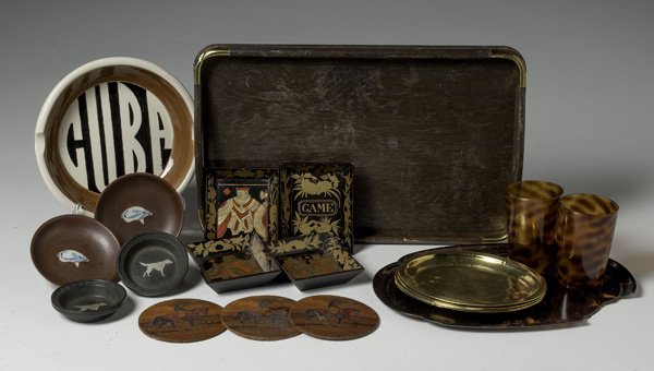 Decorative Trays and Dishes, Plus : Lot includes a wooden serving tray with brass accents, a tortoise shell tray (repaired) and two cups, an ashtray with Cuba painted on interior, four small brass trays, four small lacquered trays with