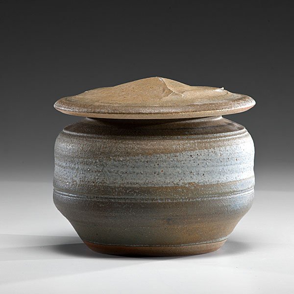 Karen Karnes (1925; USA) : Karen Karnes (1925; USA) Lidded Vessel ca 1985 Wood-fired, salt-glazed stoneware; ht. 8, dia. 9 in. Artist's seal near foot The wood-fire queen with her classic lidded vessel form. Acquired from 