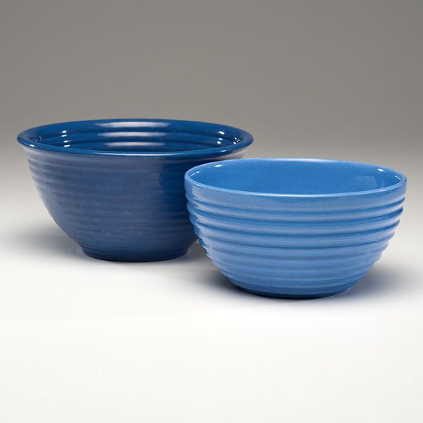 Bauer Pottery Mixing Bowls : Bauer Pottery Mixing Bowls Two large Ringware mixing bowls in cobalt and delph blue Largest: ht. 5.25, dia. 10.75 in.