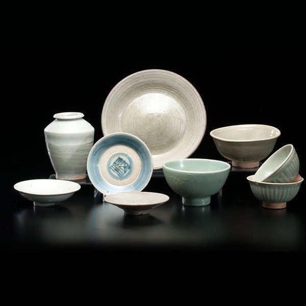 Collection of Ceramic Ware Items : Collection of Ceramic Ware Items Chinese, Vietnamese, Thai, and Korean, 15th-18th century. A collection of nine porcelain footed bowls, shallow bowl, and gunpowder jar, with a variety of celadon g
