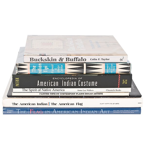 [Plains] Books on Art of the Great Plains, From the: [Plains] Books on Art of the Great Plains, From the Library of Richard Pohrt Jr. lot of 8, including: Herbst, Toby and Joel Kopp. The Flag in American Indian Art. University of Washington Press: Sea