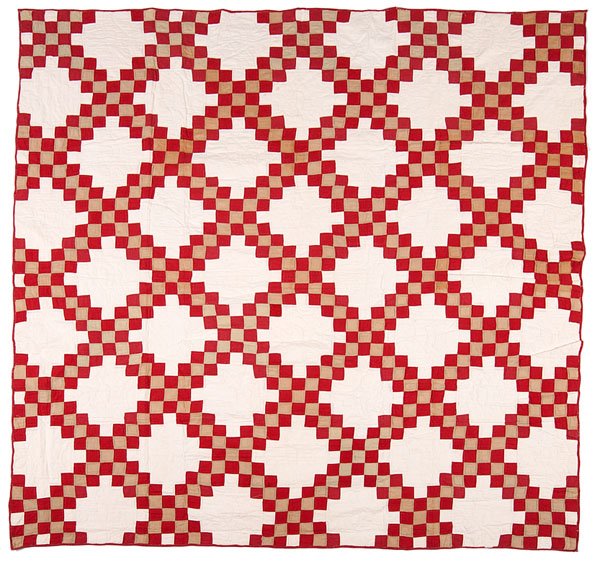 Double Irish Chain Quilt : Double Irish Chain Quilt American, ca 1880. A pieced quilt featuring a double Irish chain pattern, running to the edges, in red and green having a white ground with repeating stitched motif of a bir