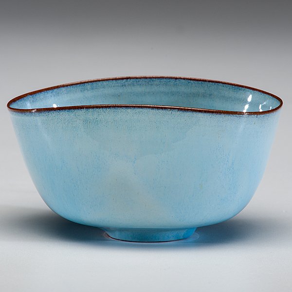 Gertrud and Otto Natzler (1908-1971 and 1908-2007,: Gertrud and Otto Natzler (1908-1971 and 1908-2007, Austria/USA) Folded Bowl Earthenware; ht. 2.25, wd. 4.5, dp.3.5 in. Artist's signature on base. Provenance: Purchased from Sothebys, lot 40M6, 20