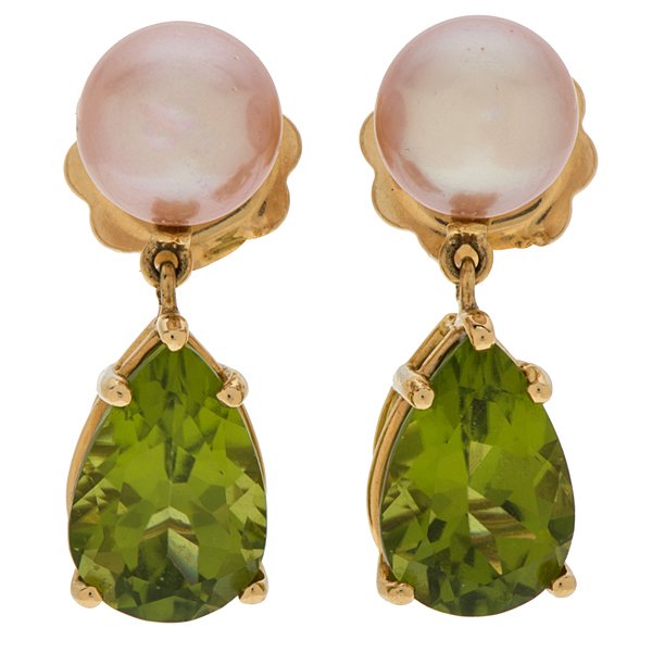 Mish of New York Charleston Pearl and Peridot Drop: Mish of New York Charleston 18 karat yellow gold earrings with two pear-shaped peridot semi-precious gemstones measuring approximately 12mm x 8mm and two 8-8.5mm pink cultured pearls.