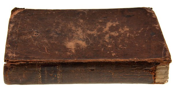 Jefferson's Notes : Jefferson, Thomas. Notes on the State of Virginia. Baltimore: W. Pechin, [1801]. 8vo, full leather, red morocco spine label with gilt lettering, 392pp, plus 13 (4 March 1801 inaugural address). Lackin
