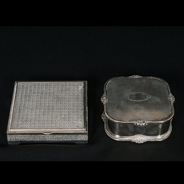 Dresser Boxes in Silver : Dresser Boxes in Silver American and Russian, 20th century.Two silver dresser boxes, one is Russian, a square form with engined designs, and marked for the town of Tallian, 84 assay mark for silver 