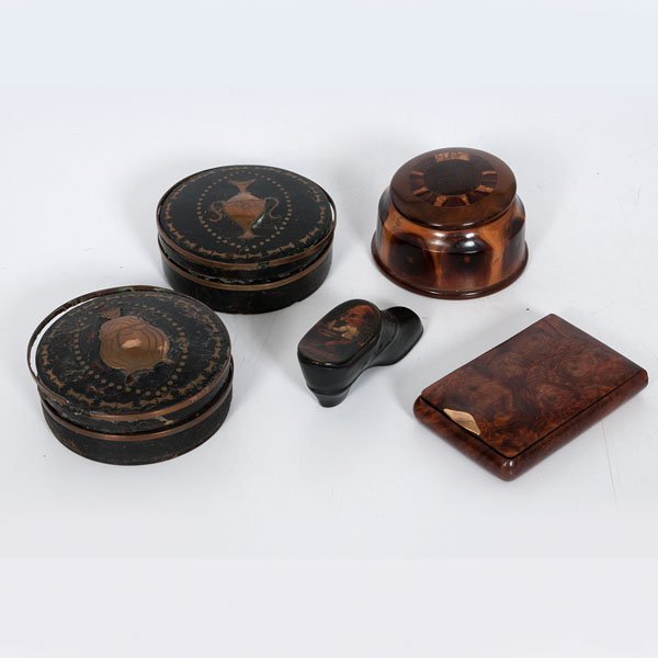 Tortoise Shell, Lignum Vitae, Burl and Papier Mache: Tortoise Shell, Lignum Vitae, Burl and Papier Mache Boxes English and Continental. An assembled group of five boxes and snuffs, including a pair of round tortoise shell snuff boxes with brass inlaid