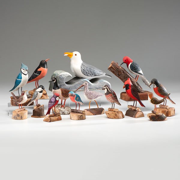 Folk Art Bird Carvings by Thomas Richards : Folk Art Bird Carvings by Thomas Richards Thomas Richards (American, 1887-?). A group of fourteen folk art bird carvings of different species, real and whimsical. Each one is hand painted and presen