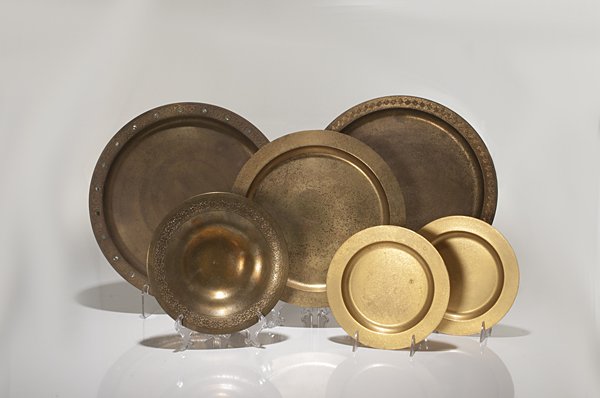 Group of Tiffany Studios Gilt Bronze Trays And Bowls : Group of Tiffany Studios Gilt Bronze Trays And Bowls A group of six Tiffany Studios gilted bronze bowls and trays, including one in the Abalone pattern and two with stylized borders. Each marked Ti