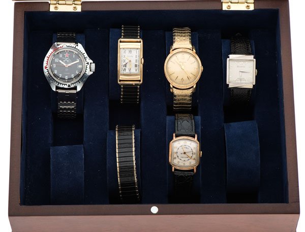 Gruen, Bulova and Elgin Watches PLUS : An assortment of five wrist watches including 2 Bulovas, one Gruen Verithin, one Elgin, and one Russian watch with military-themed dial. Also included is one additional vintage Speidel band and a wood