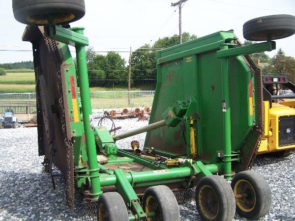 John Deere 2018 Batwing for tractor Nice!!!!: John Deere 2018 Batwing mower for tractors. 540 PTO Very hard to find. Nice condition!!! Tag #16015 This is an Absolute auction to be held on our premises, on Monday August 14th, starting at 9 a.m. Al
