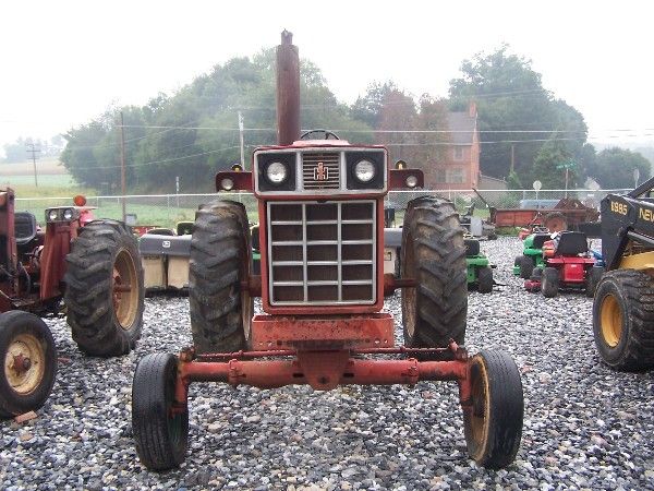 International 766 Farm Tractor!!