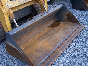Gehl CTL60 Track Skid Steer Loader 700 hours Nice - 2