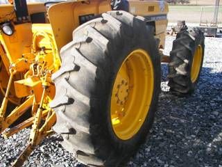 Case-IH 695 4x4 Tractor 1354 hours Nice!! - 9