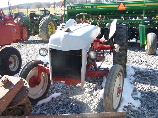 Ford 8n Tractor - 2