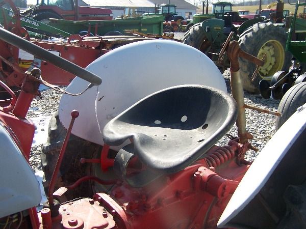 Ford 8n Tractor - 6