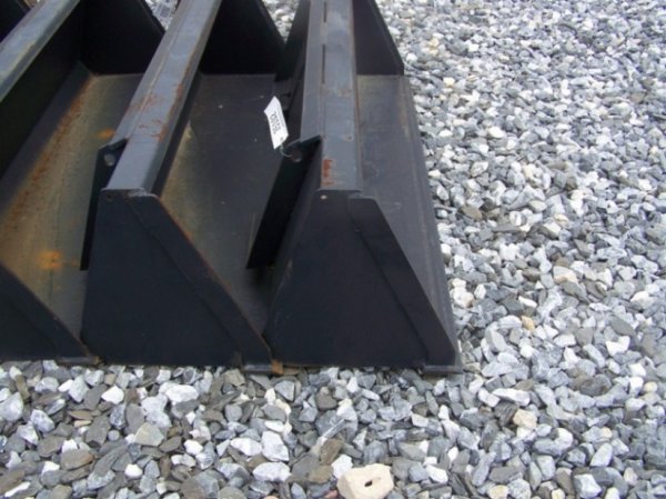 66" Bucket for Compact Tractor or Skid Steer - 3