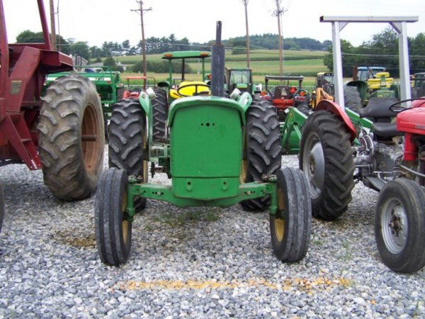 1975 John Deere 1530 Tractor - 2