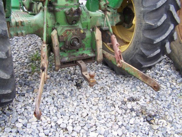 1975 John Deere 1530 Tractor - 9