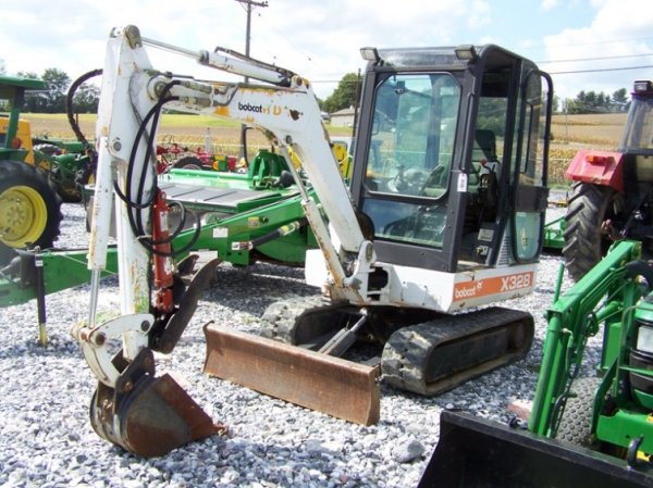 Bobcat X328 Mini Excavator 14" Toothed Bucket - 3