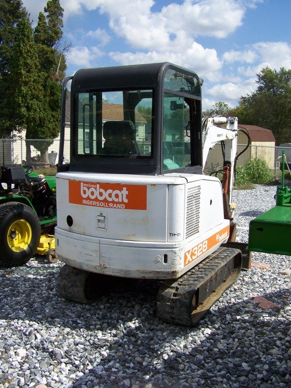 Bobcat X328 Mini Excavator 14" Toothed Bucket - 5