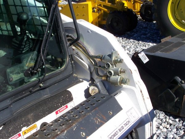 Bobcat S185 Turbo Skid Steer Loader - 10