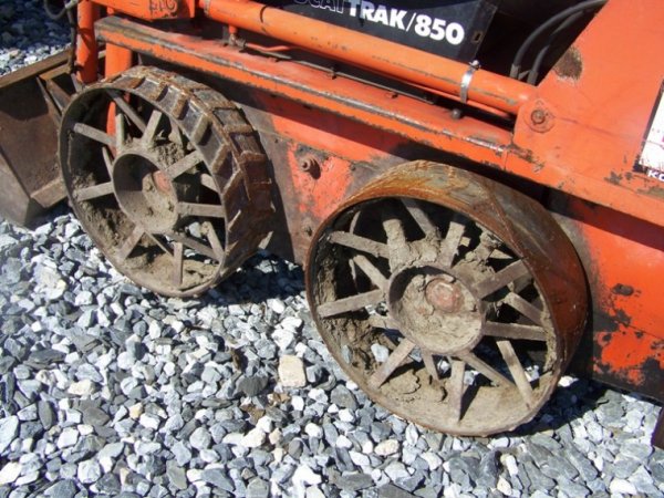 Scat Trak 850 Skid Steer Loader 42" bucket - 6