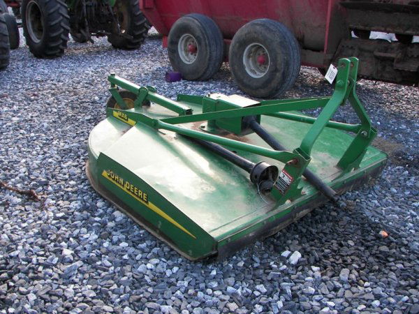 John Deere MX6 72" 3pt Rotary Mower for Tractors: This is a John Deere MX6 72" 3pt rotary mower for tractors with a solid rubber tail wheel. This blade mounts to a standard cat 1 3pt hitch and runs of a 540 shaft PTO. Tag # 33129 This is a due not mi