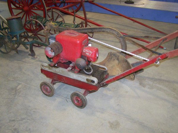 International Model L Hit and Miss Antique Engine: This is an International model L hit and miss gas engine. ****This is an off site auction that will be held at J.C Cochran Auctioneers & Associates located at 7704 Mapleville Road, Boonsboro, MD 21713