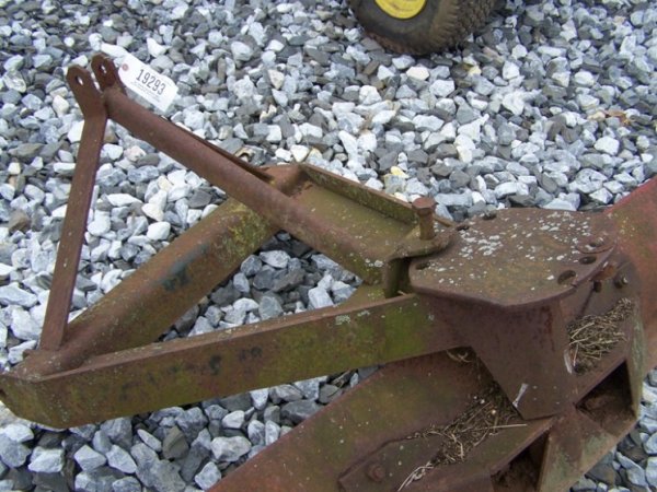 3pt 6' Blade for Tractors w/ Manual Angle - 3