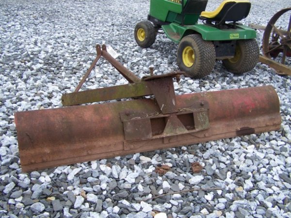3pt 6' Blade for Tractors w/ Manual Angle - 4