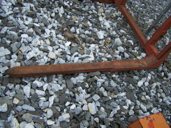 Silveredge 3pt Bale Carrier Attachment for Tractor - 3