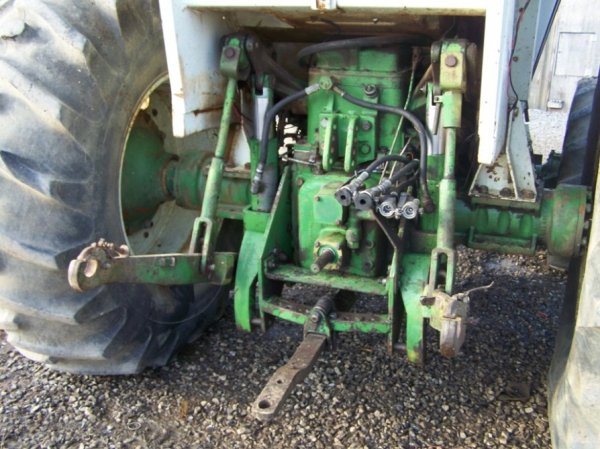 1974 Oliver 2255 4x4 Farm Tractor with Cab, NICE - 5