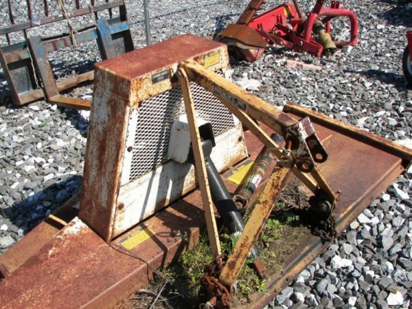 Woods RM 90-2 3pt Finish Mower for Tractors - 5