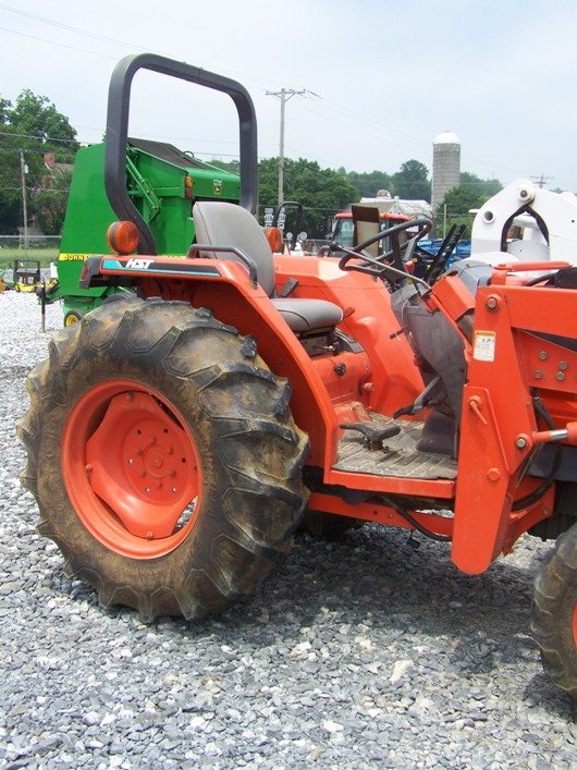Kubota L4310 4x4 Compact Tractor with Loader - 6