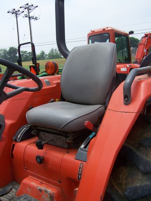 Kubota L4310 4x4 Compact Tractor with Loader - 9