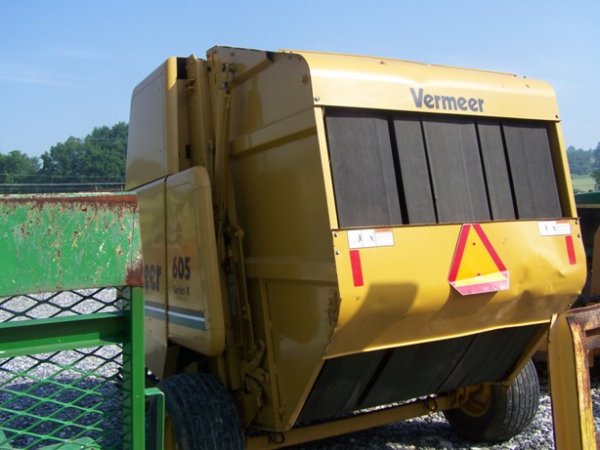 Vermeer 605 Series K Round Baler for Tractors - 5