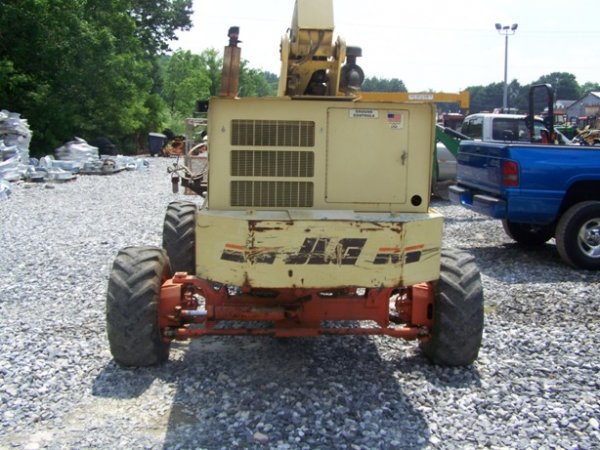 JLG 40H 40' 4x4 Manlift, 500 Lbs Lift Cap - 6