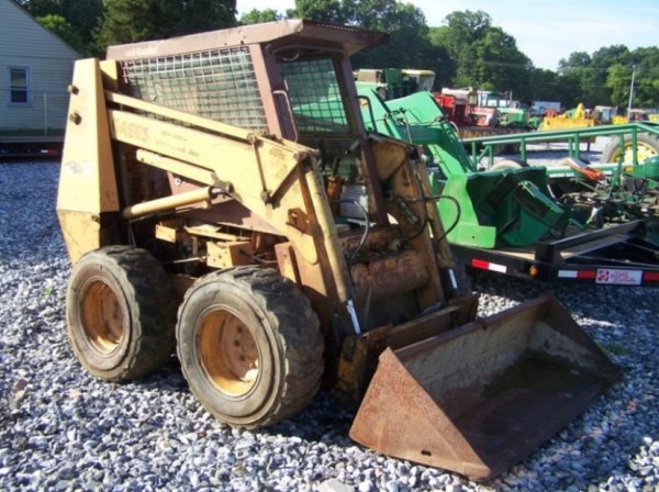 Case 1845C Skid Steer Loader with OROPS, Aux Hyd