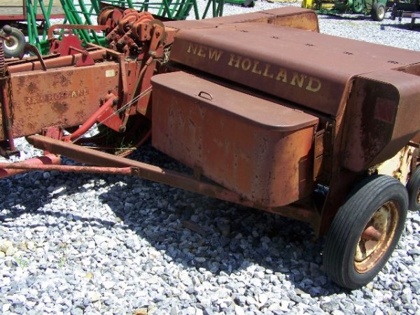 New Holland 268 Square Baler for Tractors - 5