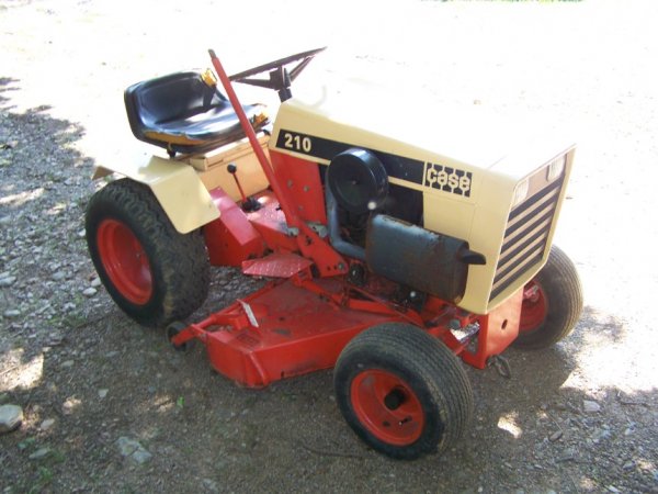 1973 Case 210 lawn & Garden Tractor Nice - 3