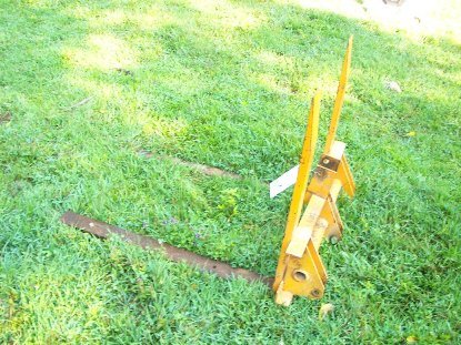 Case LK20 Forks for 600 Series Garden Tractors - 4