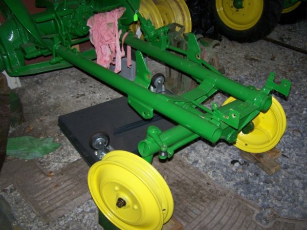 John Deere L Antique Tractor Partially Restored - 2
