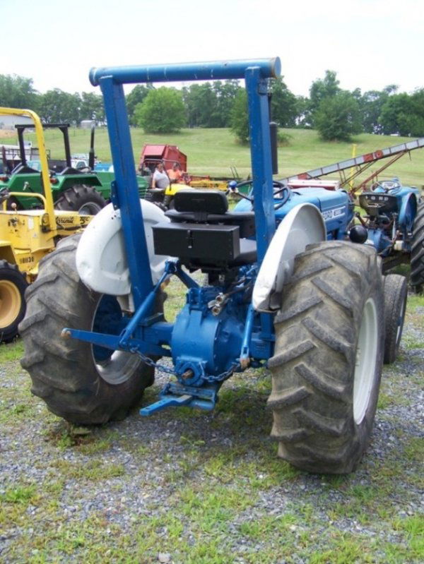 Ford 460 diesel tractor #1