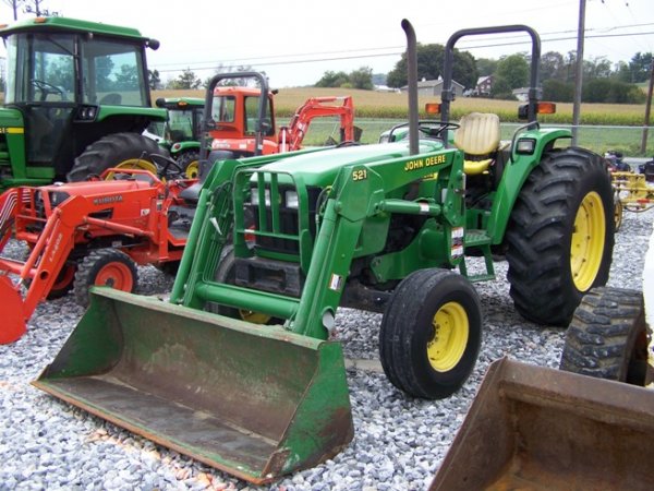 John Deere 5510 Tractor with Loader with ROPS